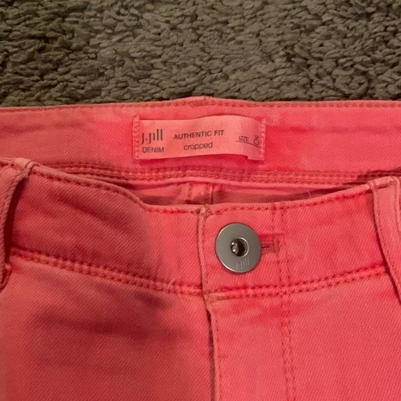 J.Jill Denim Authentic Fit Cropped Coral Pants SZ 8 - Picture 3 of 8